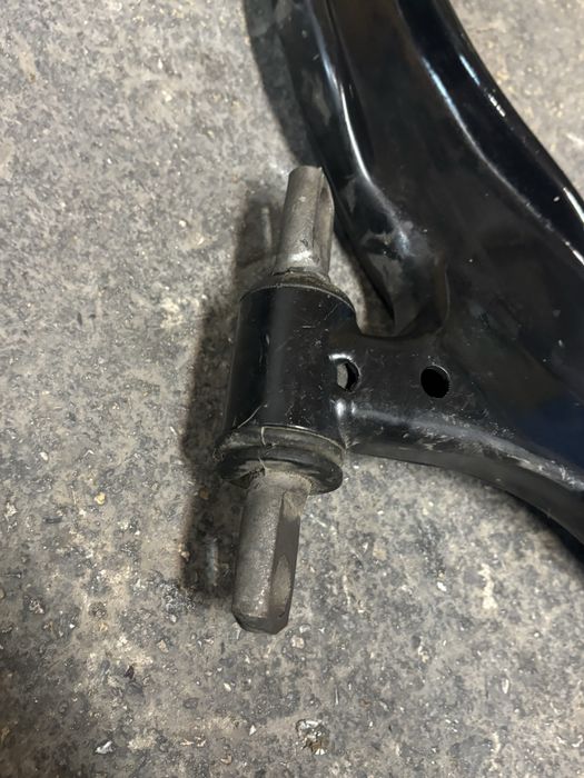 Рычаг левый камри 30 араб