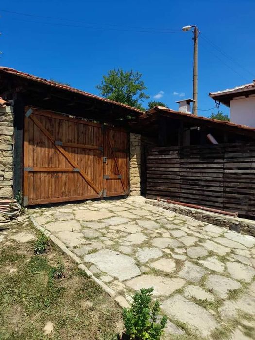 Продава се Къща в Велико Търново, Колю Фичето - 90 кв.м за 369 €/кв.м - Снимка #1