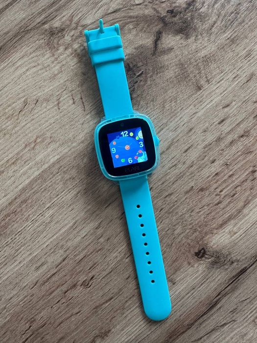 Детски смарт часовник Elari с GPS