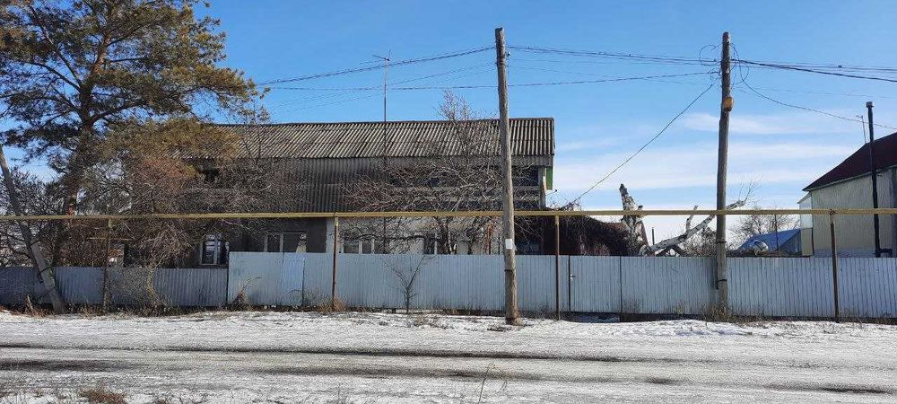 Продаётся дом в п. Подстёпное вдоль трассы