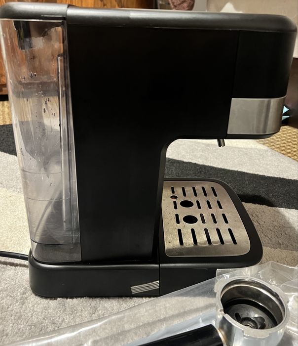 Sencor SES 1721BK Еспресо кафе машина, 20 бара, 1050 W, черна