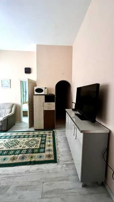 Дава се под наем Двустаен апартамент в Поморие - 50 кв.м за 250 € - Снимка #2