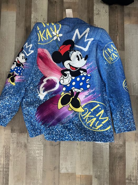 Sacouri marime universala 130 de lei