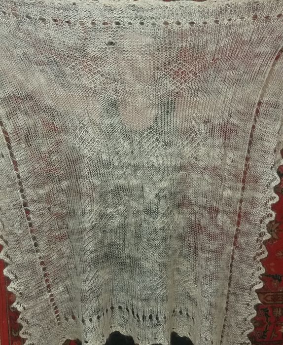 Платки паутинка б/у целые  40 тыс без торга