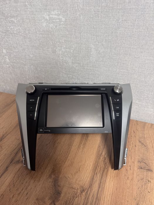 Магнитофон от Toyota Camry 50