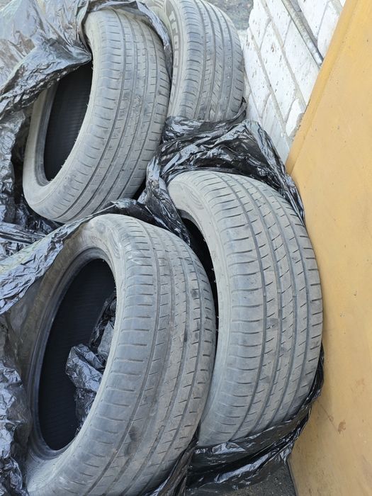 Летние резины в хорошем состояние