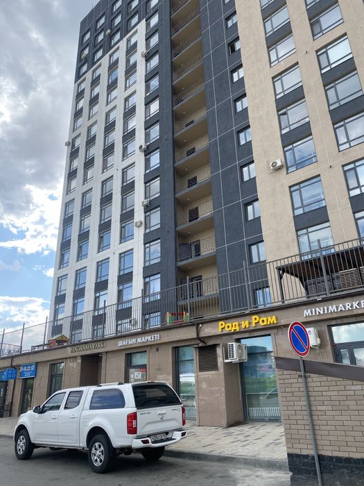 Сдам квартиру-студию посуточно