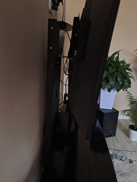 Тумба под телевизор