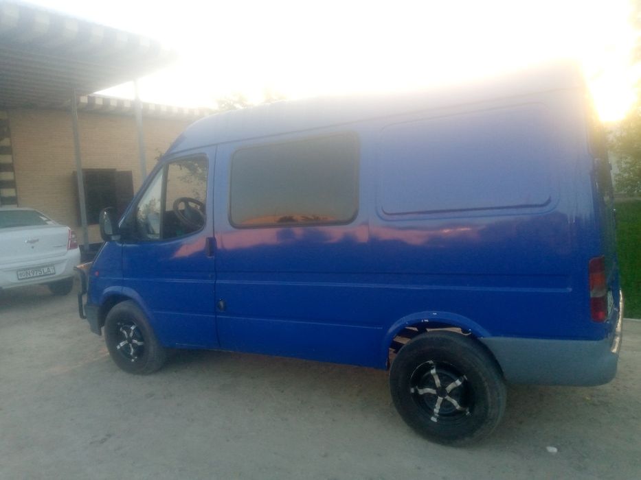 Ford sotiladi yil 92 14 baza