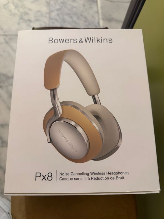 Слушалки Bowers & Wilkins px8