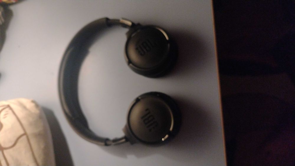 Căști jbl tune 520BT