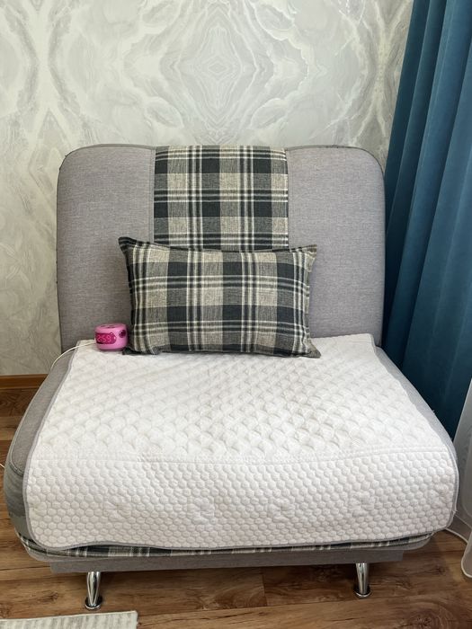 Продам диван и кресло