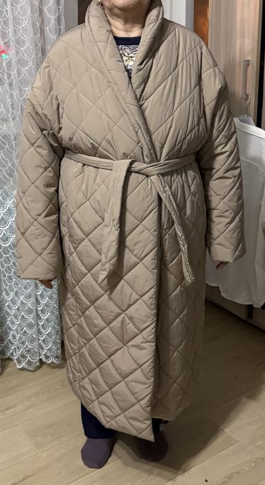 Продам весеннее стеганное пальто