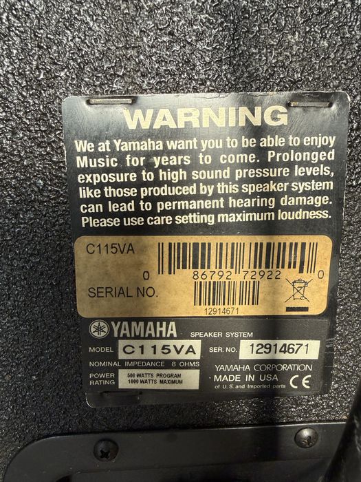 Boxe Yamaha C115VA 500W 15 inch