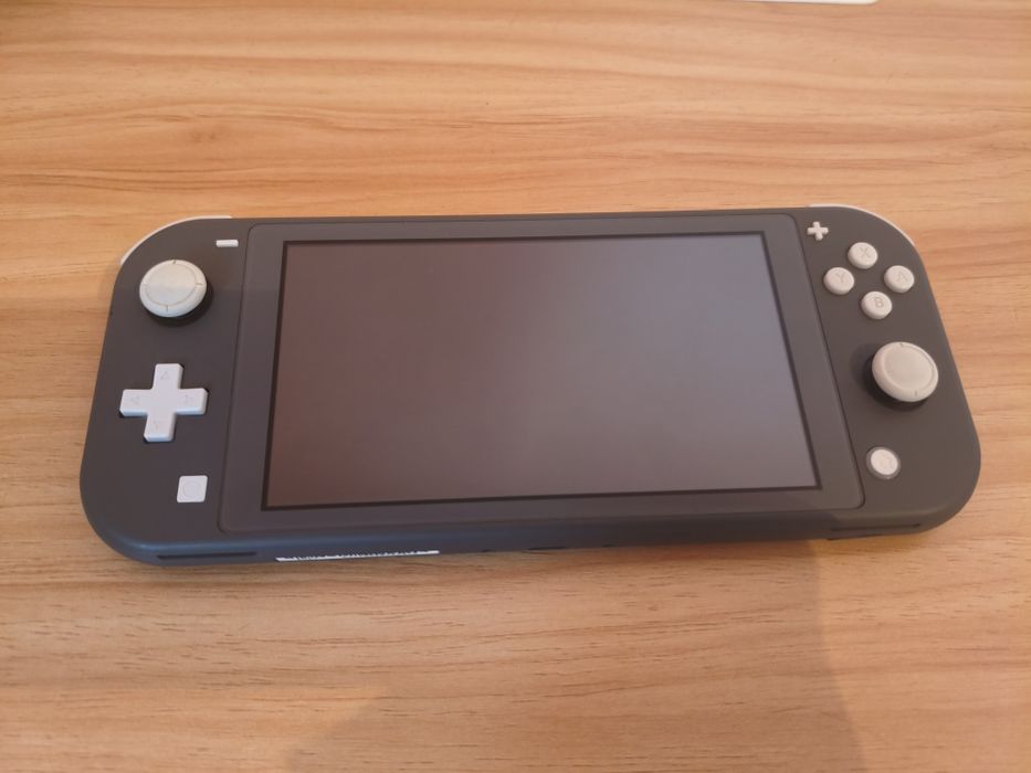 Nintendo switch lite с игрой