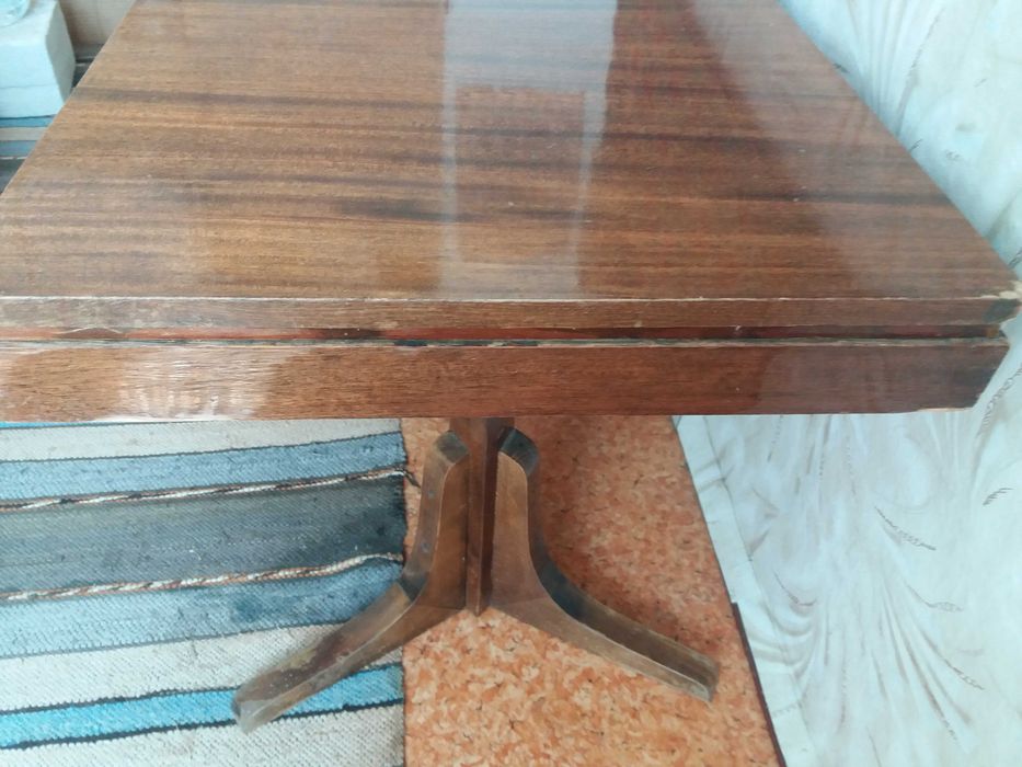 Холова масичка запазена