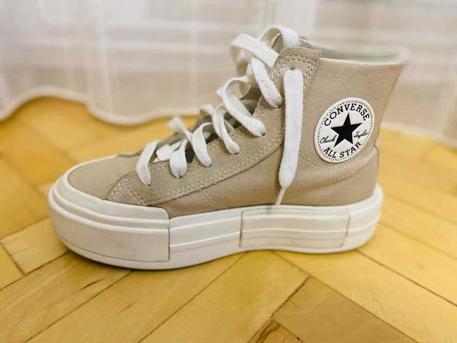 Incaltaminte converse