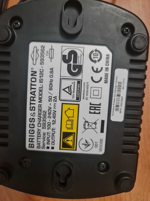 u încărcător rapid briggs stratton instart 12v