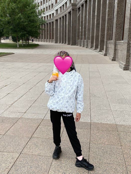 отдам детские вещи