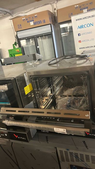 Монофазен Конвектомат VITAL NEVO Digital - 4 тави GN 2/3