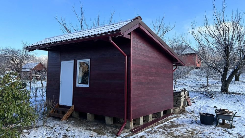 Vindem cabane din lemn