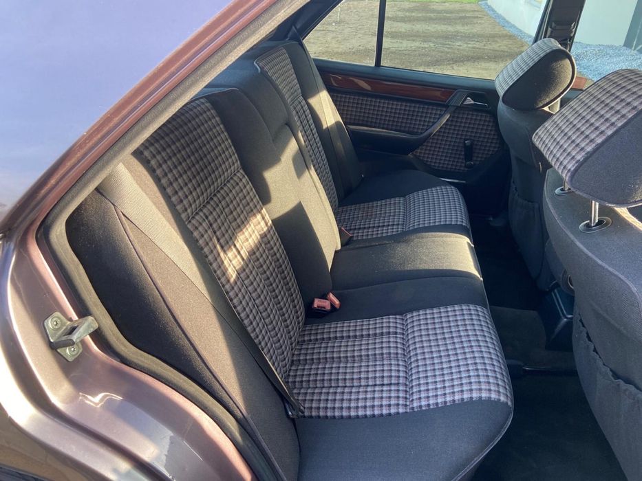 Mercedes-Benz E200 W124 1993