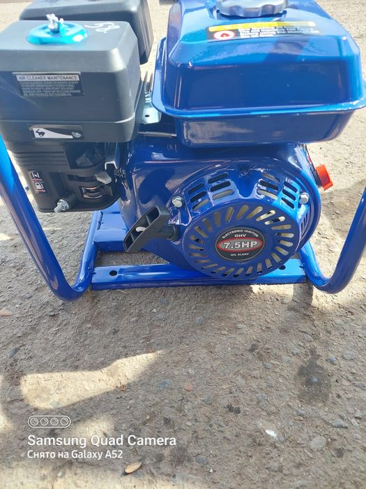 Мото помпа фирма скат 80