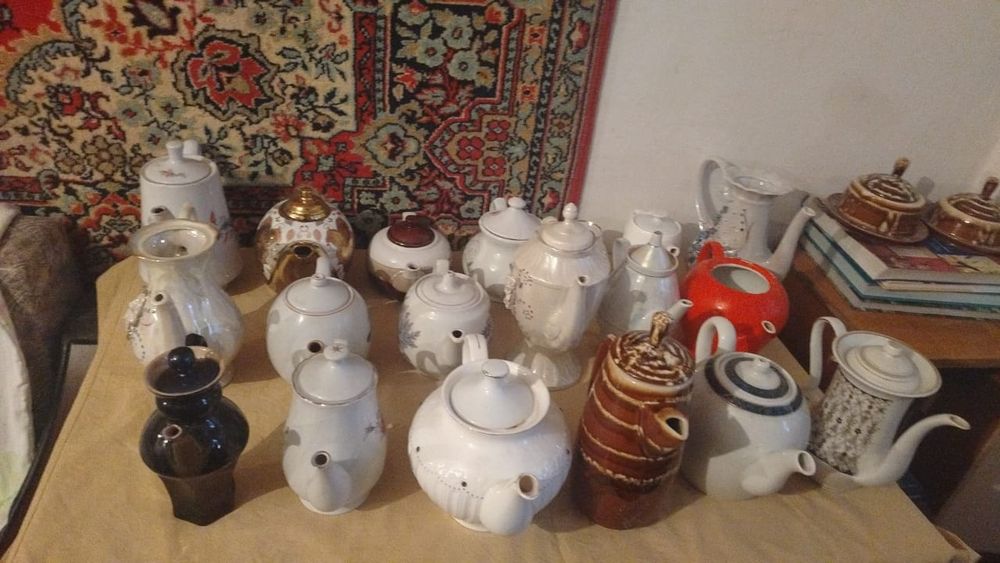 Продам чайники большой выбор