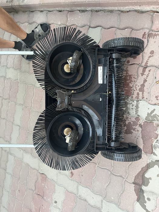 Подметательная машина STARMIX