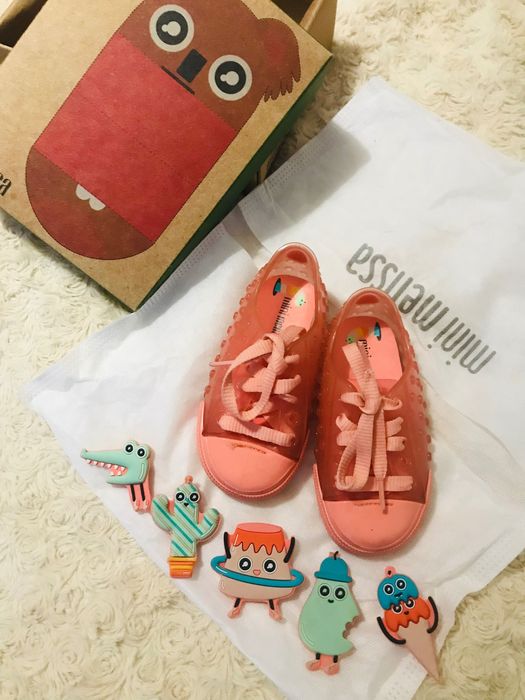 Mini Melissa обувчици