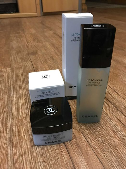 Баночки от крема, пустые.