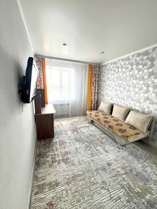 Продаётся 4 комн квартира