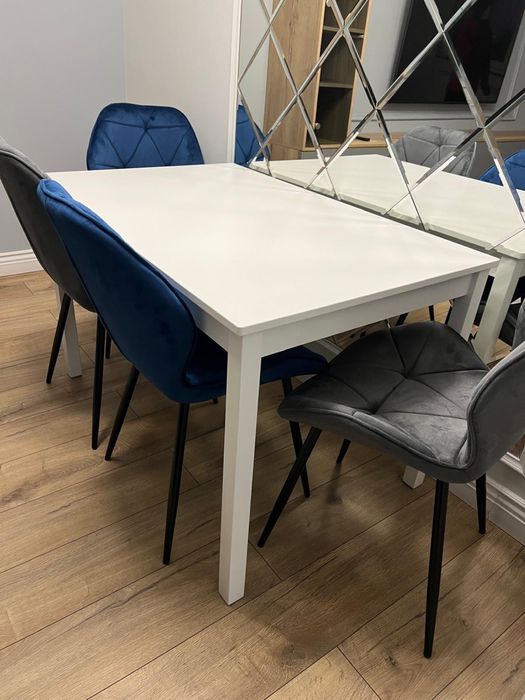 Masa din lemn si mdf pentru bucatarie-living