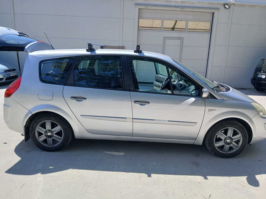 Renault Grand Scenic 2