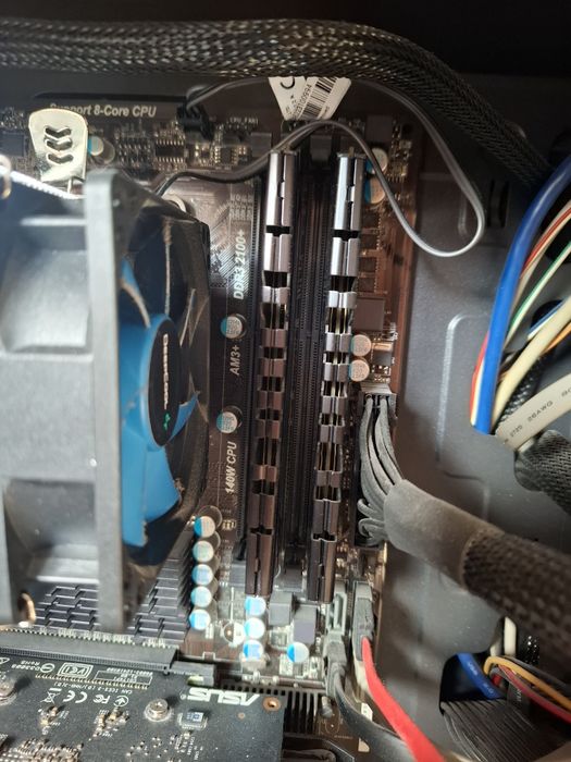 PC pentru gaming usor/activități zilnice