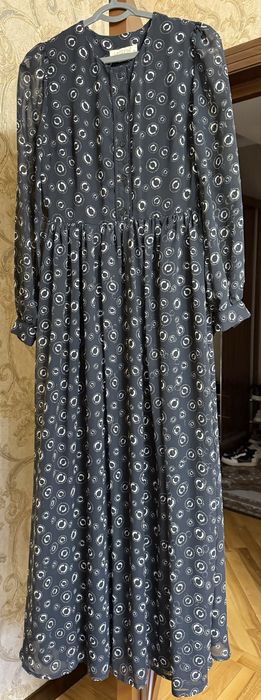 Продается женское платье