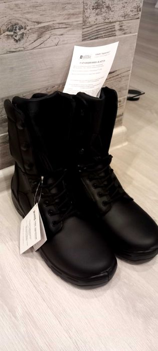 Чисто нови кубинки зимни и летни 44 номер