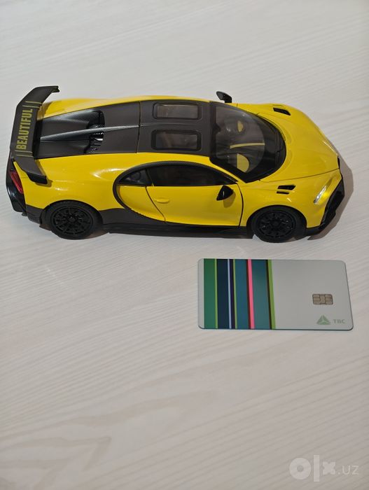Bugatti Chiron Pur Sport 1:24 новая