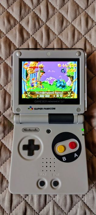 Pikachu + Gameboy sp nou