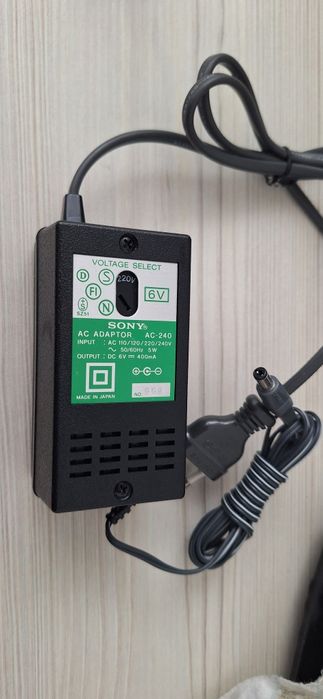 Alimentatoare originale Sharp si Sony Japan.
