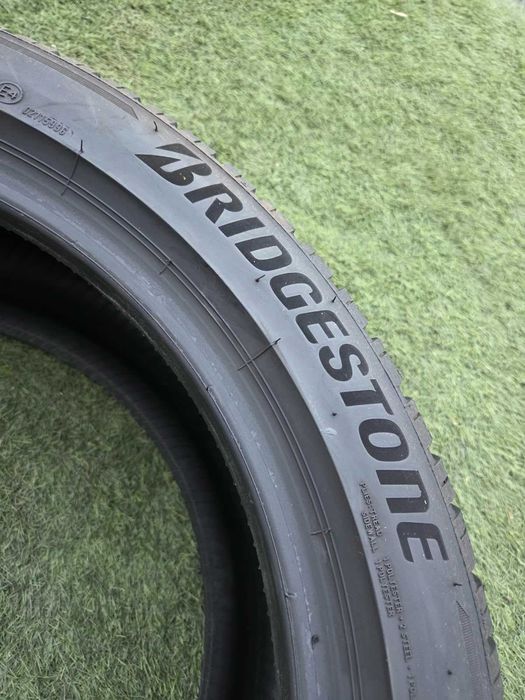 245 45 18 brigestone