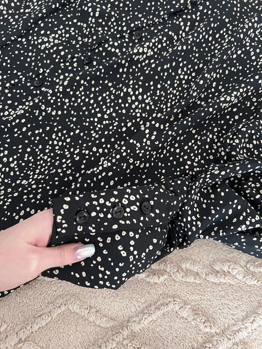 Продам вечернии платья.