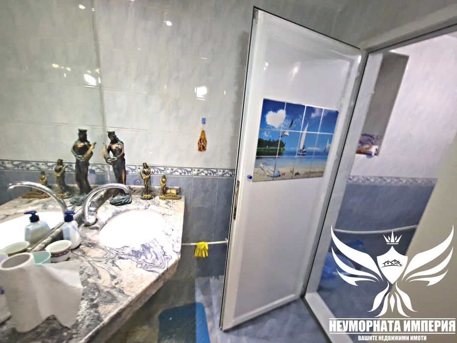 Продава се Тристаен апартамент в Асеновград - 128 кв.м за 852 €/кв.м - Снимка #9