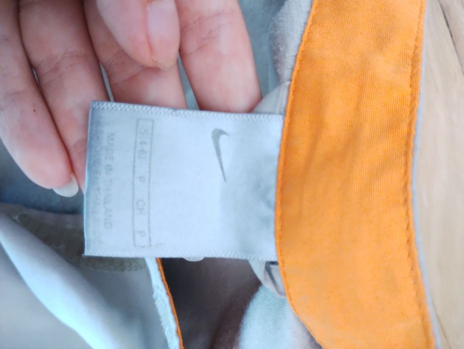 Сиво яке Nike  .