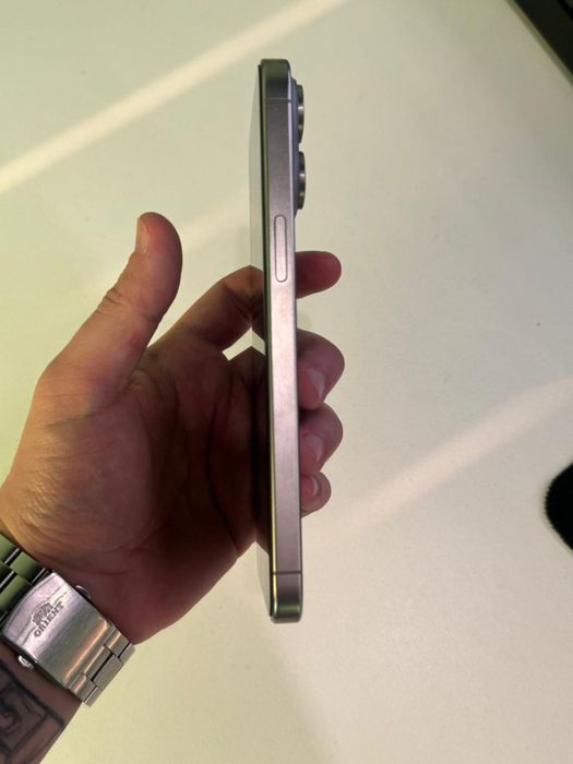 iphone 15 pro max 512gb 90% akb