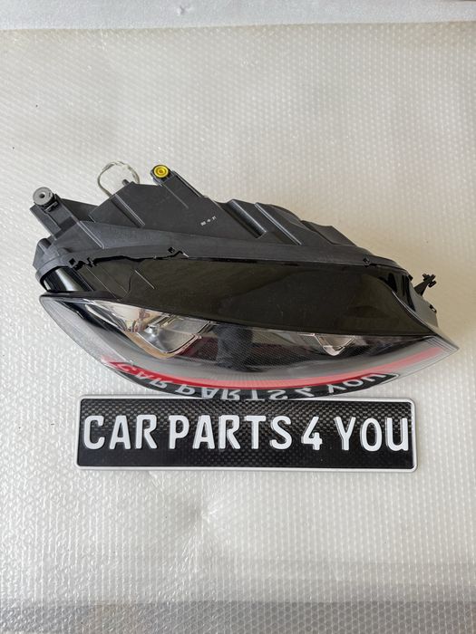 Фар десен VW Golf 7 Голф 7 оборудван с ксенон крушка