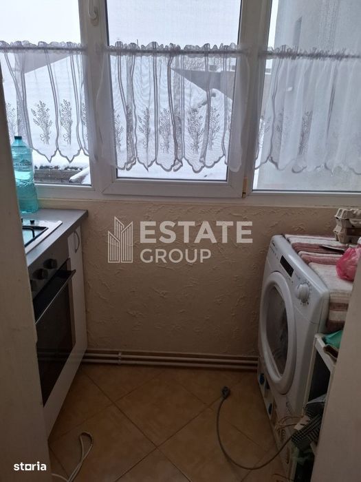 Apartament decomandat cu 3 camere, Calea Sagului