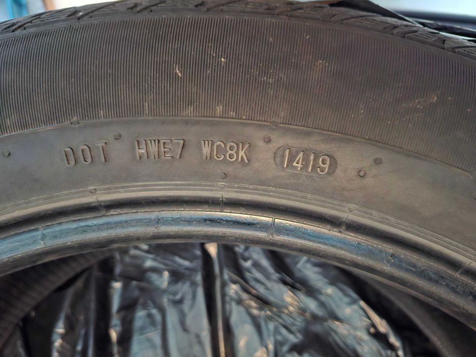 гуми 4 бр. CONTINENTAL CrossContact 235/55/19 dot 19