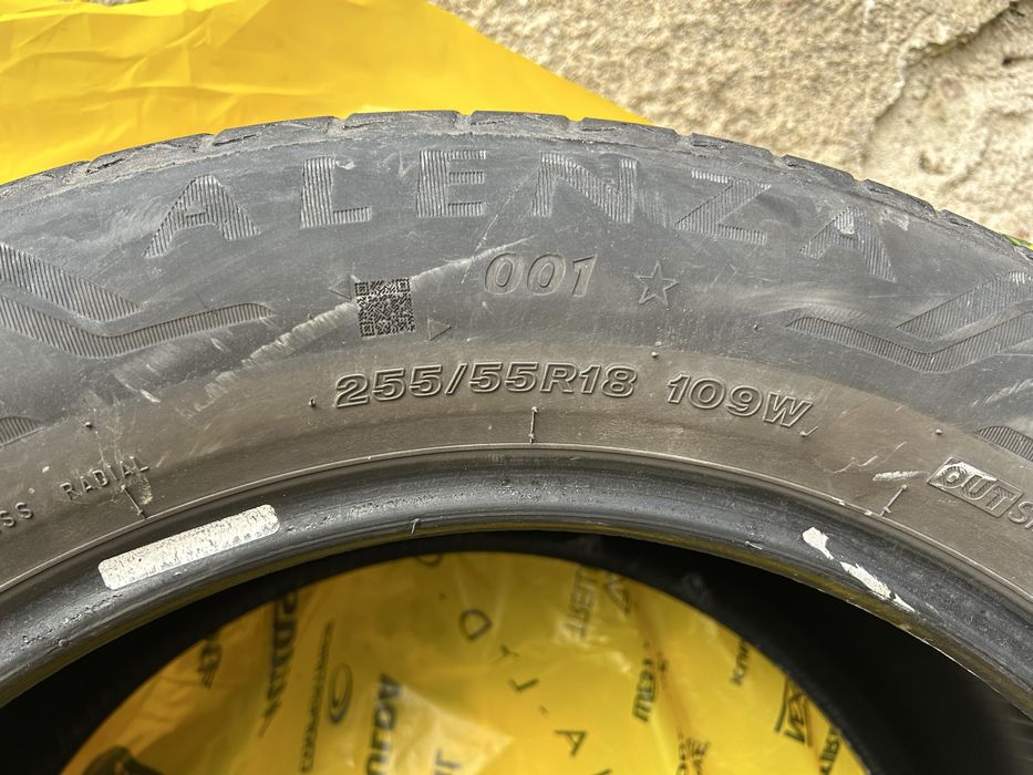 Летни гуми BMW X5 255/55R18 фабрични на 3 сезона
