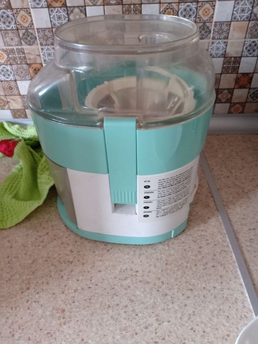 Соковыжималка хорошая